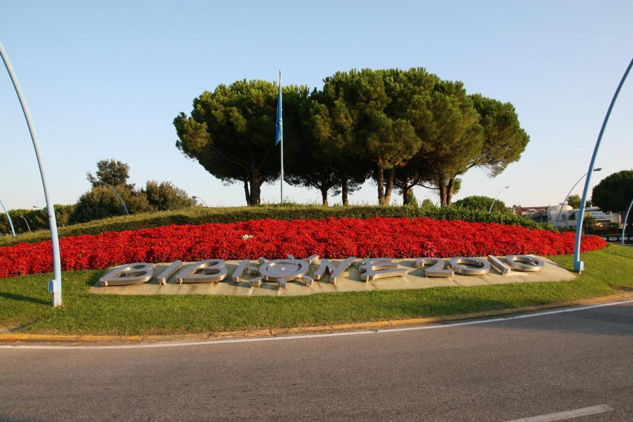 Residence Le Zattere Bibione Eksteriør billede