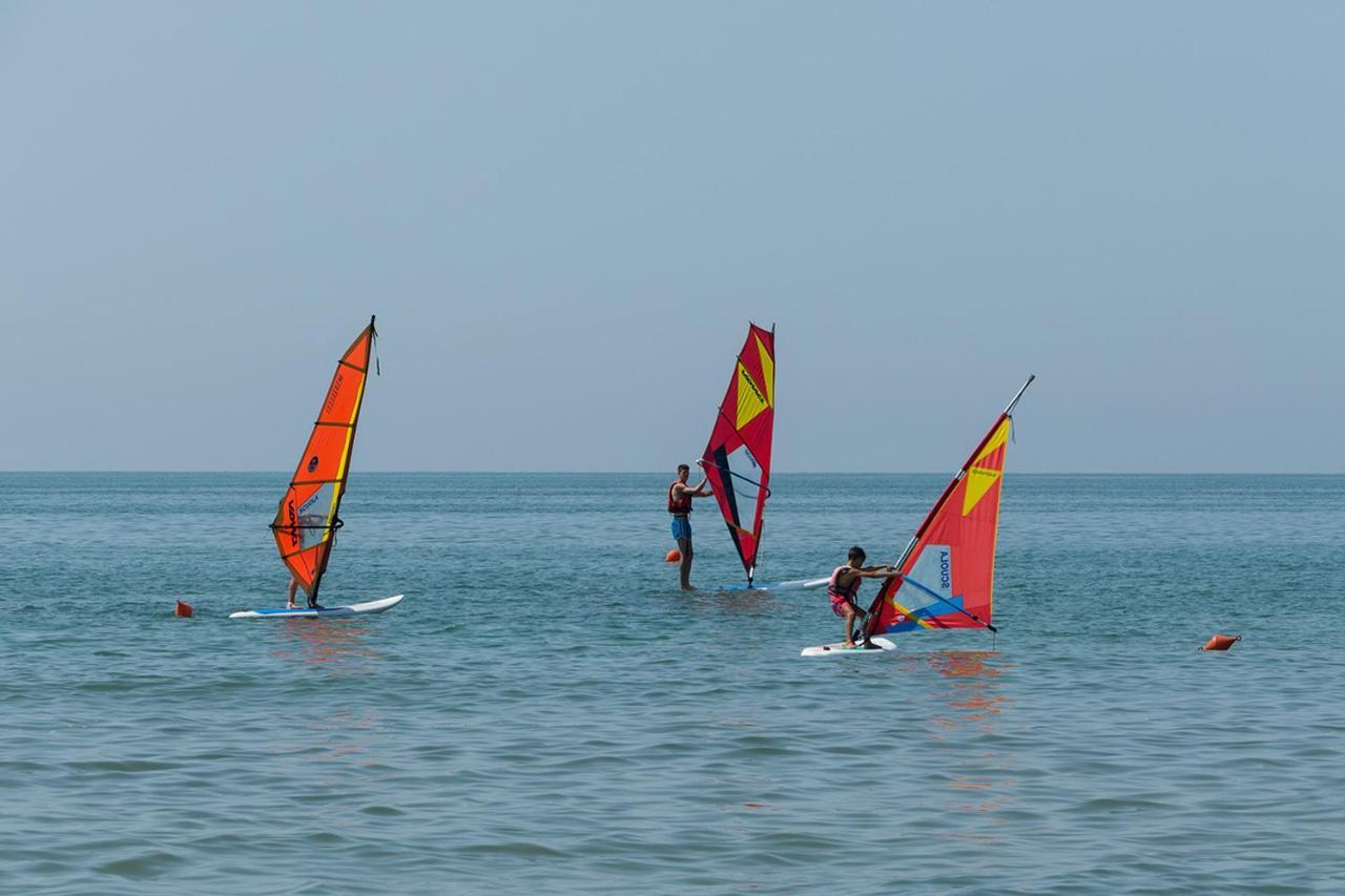 Residence Le Zattere Bibione Eksteriør billede