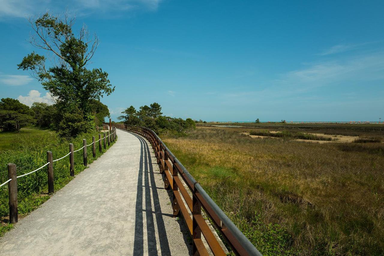 Residence Le Zattere Bibione Eksteriør billede