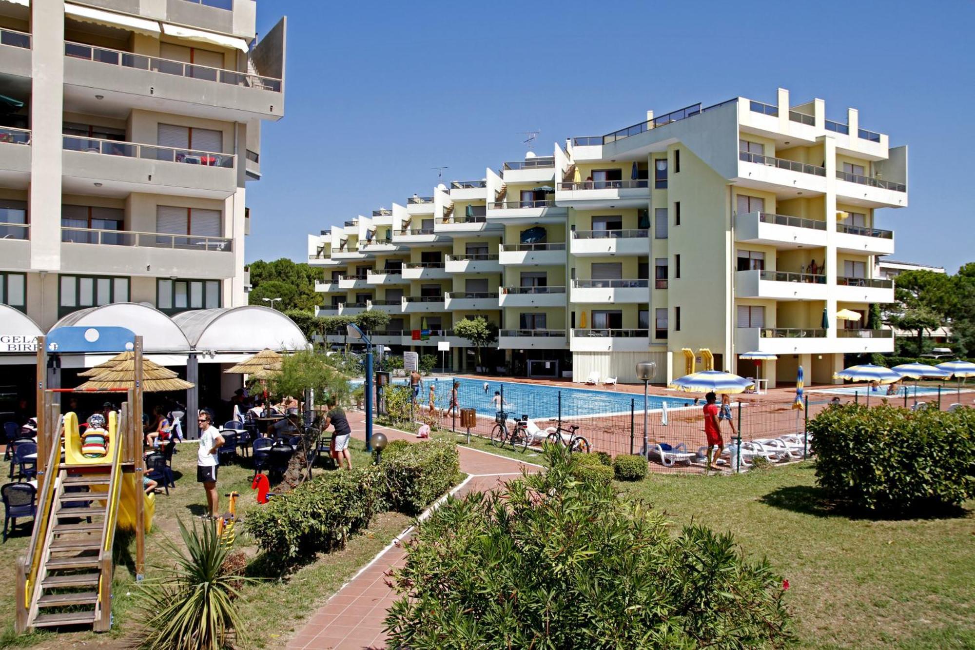Residence Le Zattere Bibione Eksteriør billede